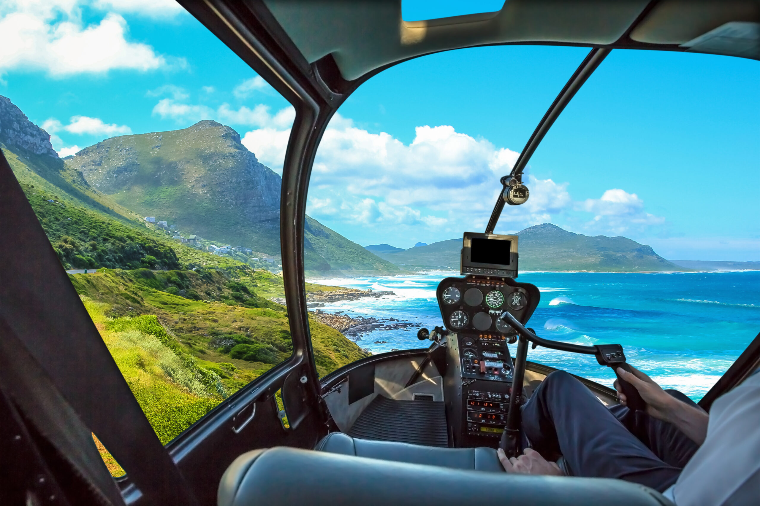 Helicopter,Cockpit,Flies,In,Misty,Cliffs,,Cape,Peninsula,In,South